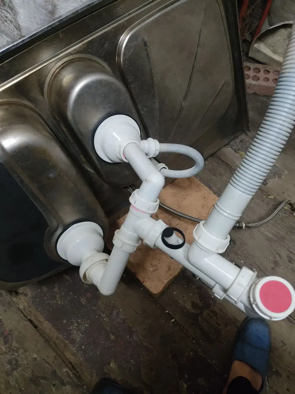 یک عدد سینگ ظرفشویی اخوان|مصالح و تجهیزات ساختمان|رشت, بازار|دیوار