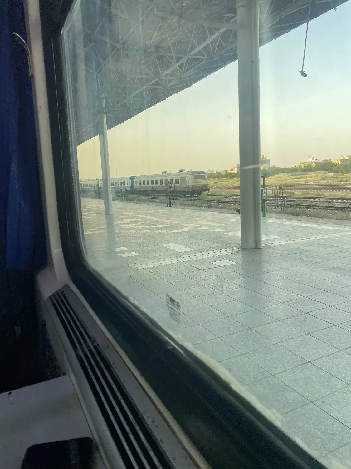 حمل بار فوری شهری و بیرون شهری(بار میبرم)|خدمات حمل و نقل|کاشان, پشت شهربانی|دیوار