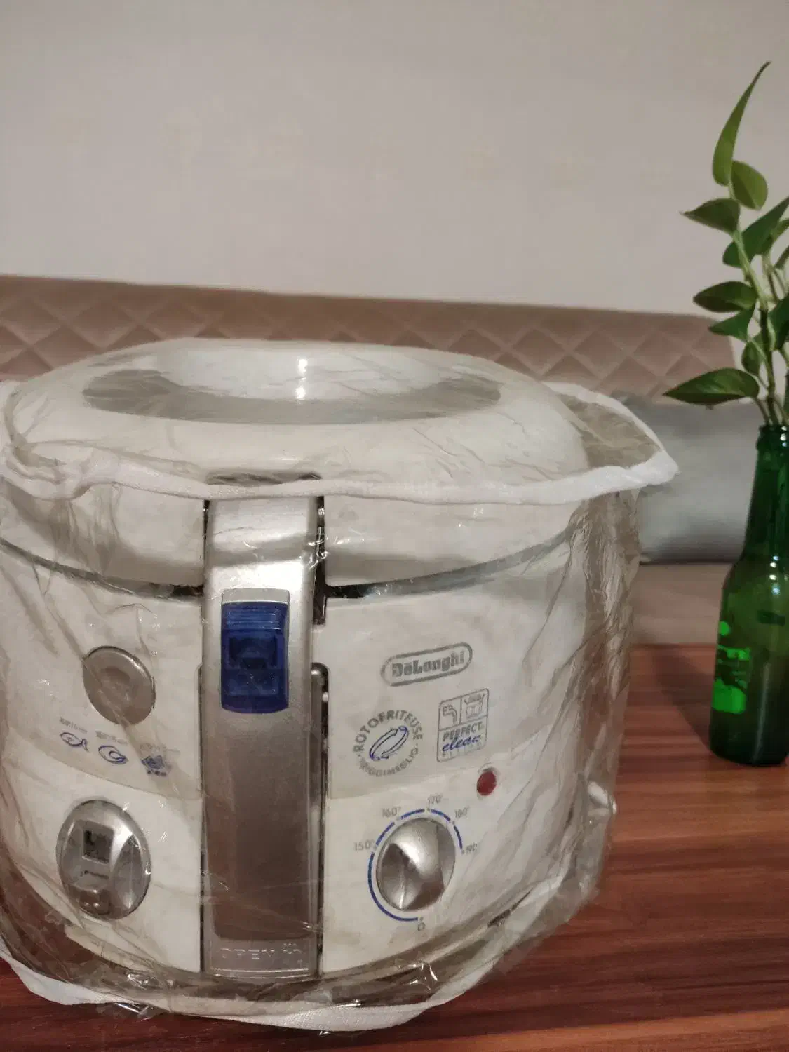 سرخ کن برقی دلونگی نو|اجاق گاز و لوازم برقی پخت‌وپز|تهران, دولتخواه جنوبی|دیوار