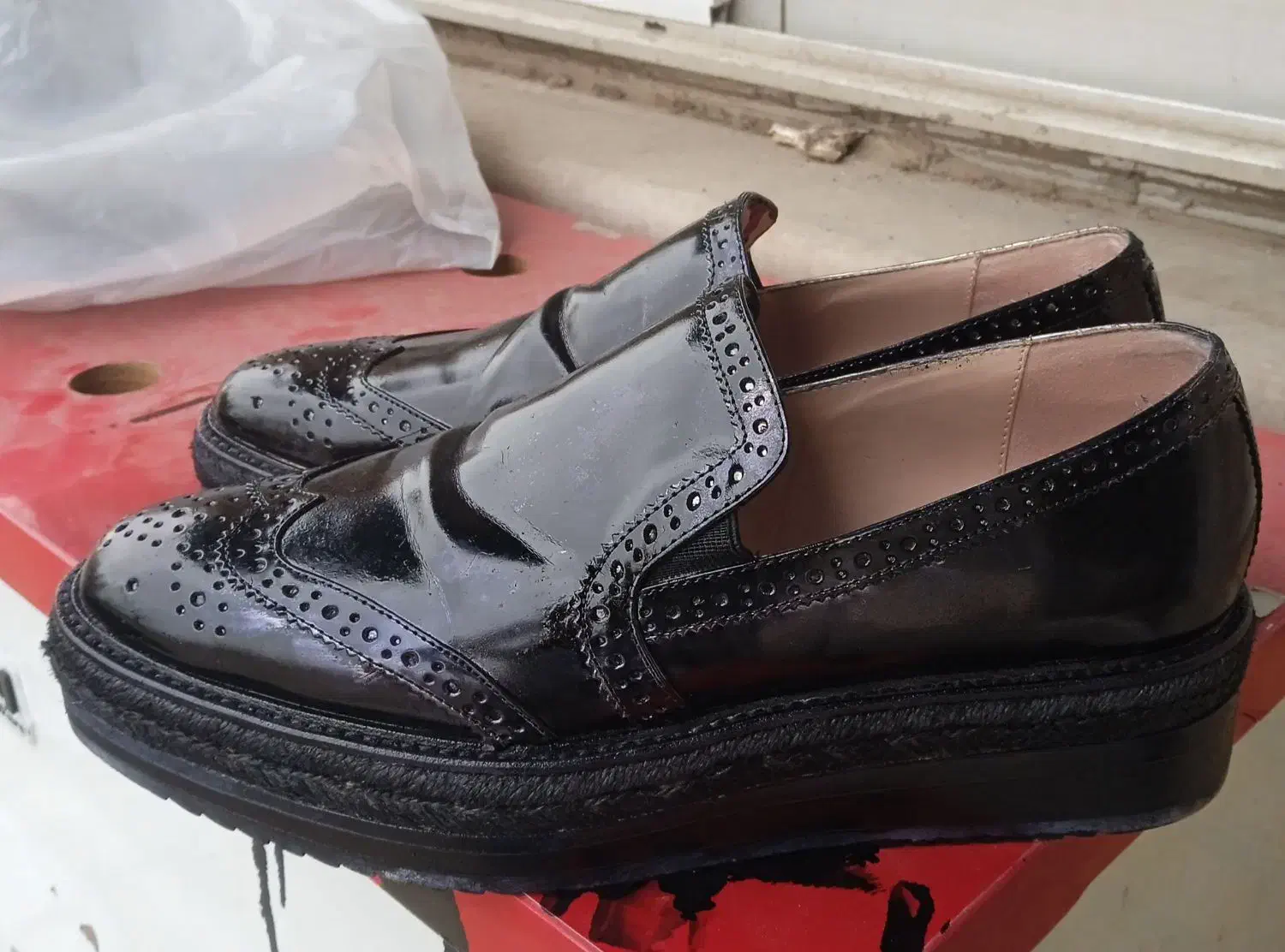 کفش اسپانیایی زارا|کیف، کفش، کمربند|پرند, فاز ۴|دیوار