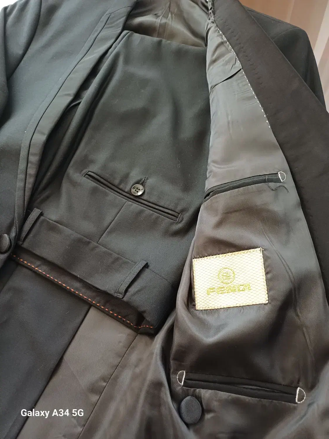 کت وشلوارمشکی|لباس|سهند, |دیوار