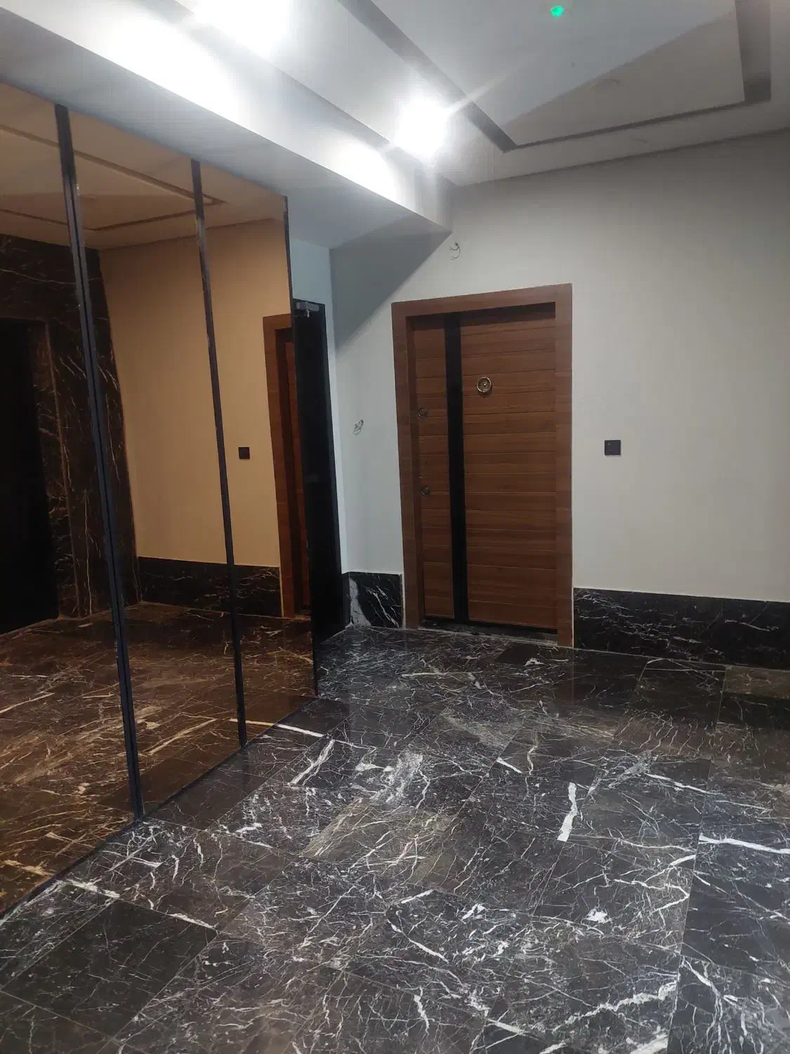 ۱۱۰ متر .دو خواب . امامت|اجارهٔ آپارتمان|رودهن, |دیوار