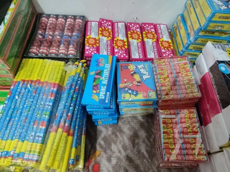 ترقه|اسباب‌‌بازی|شیراز, شهرک رضوان|دیوار