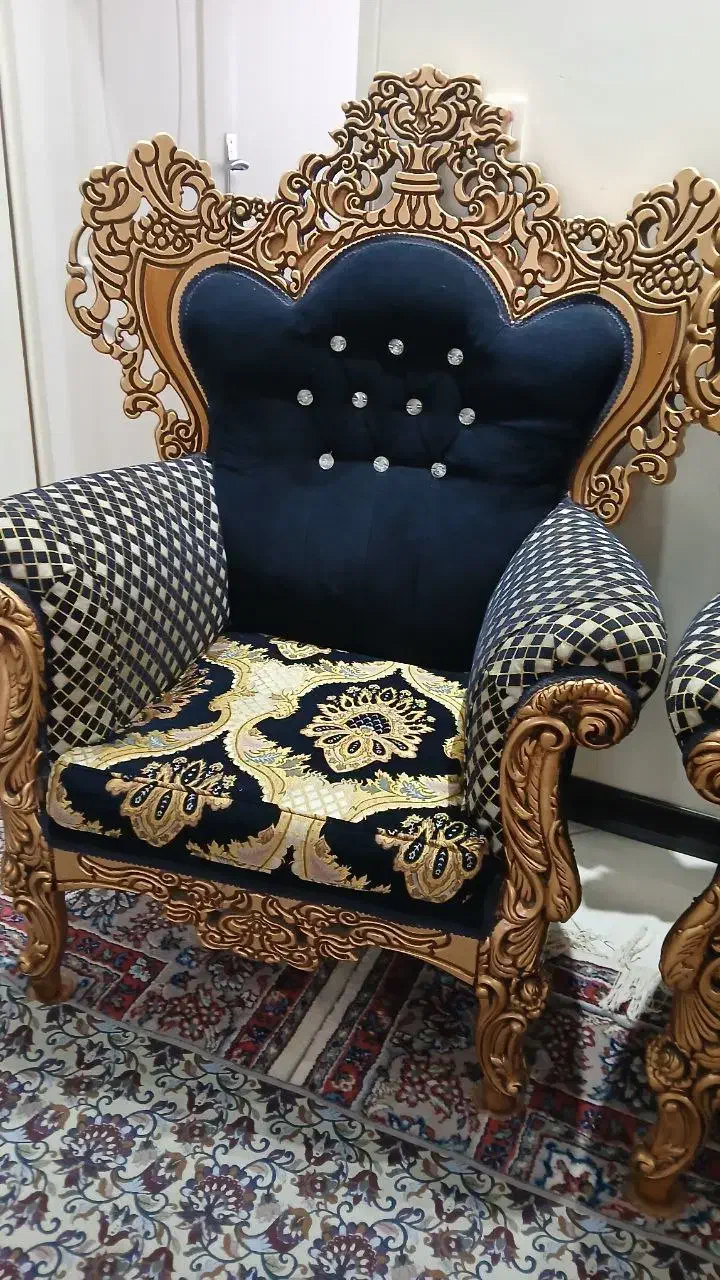 یک دست مبل هفت نفره|مبلمان خانگی و میز عسلی|تهران, دکتر هوشیار|دیوار