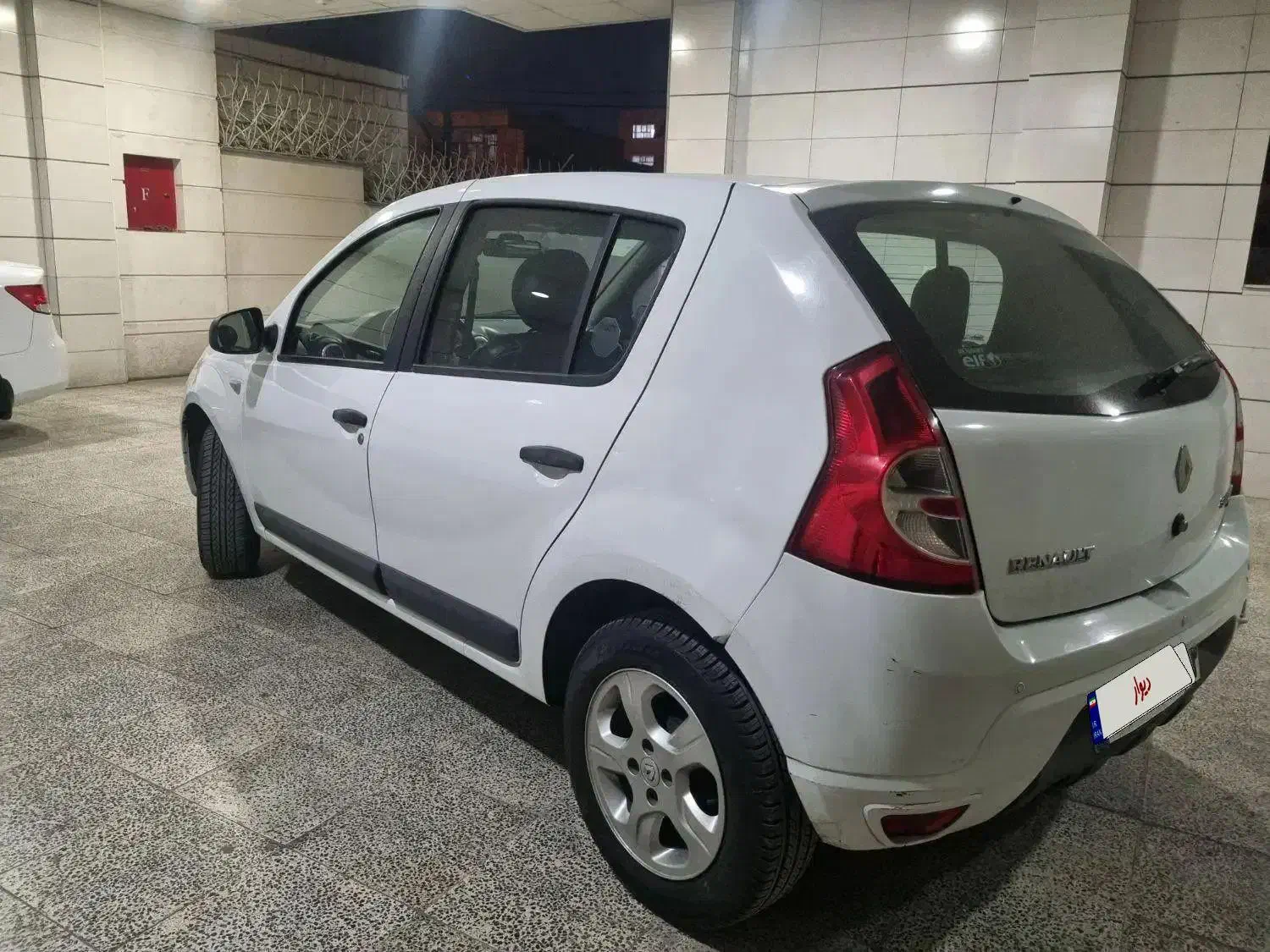 ساندرو ۹۵|خودرو سواری و وانت|شیراز, انجیر|دیوار