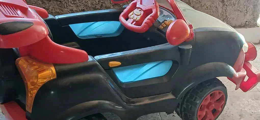 ماشین شارژی|اسباببازی|شیراز, شهرک صدا و سیما|دیوار