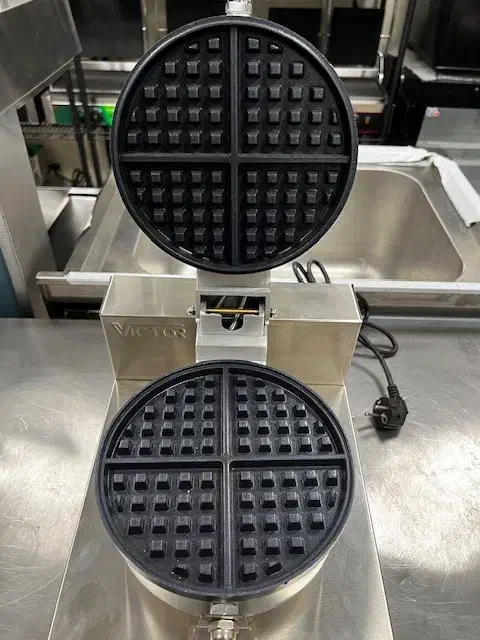 وافل ساز گرد|کافی‌شاپ و رستوران|تهران, بوستان سرخه حصار|دیوار