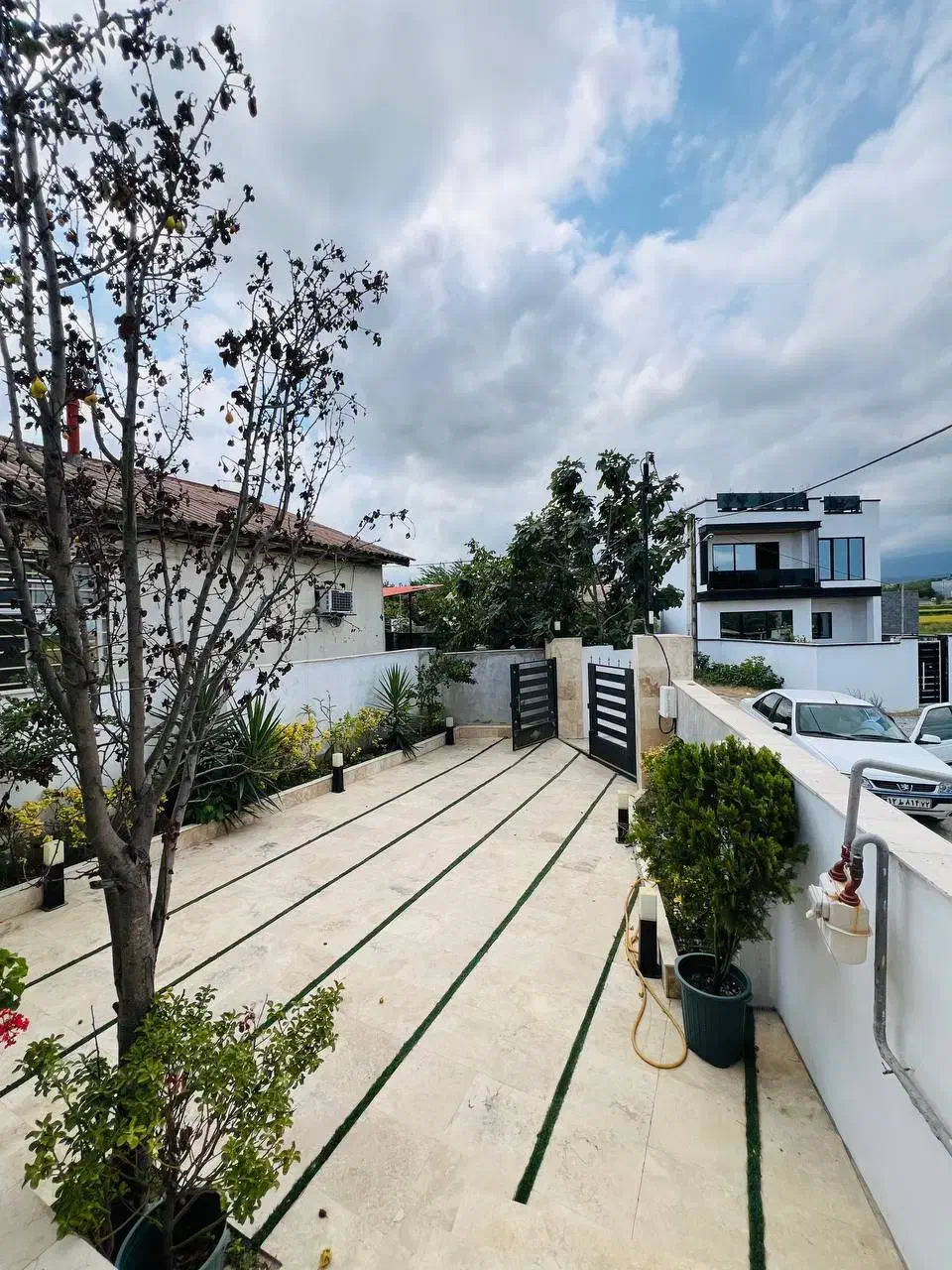 ویلامدرن۱۸۲زمین/۸۰بنا/دوخوابه/باسند/دیدجنگل|فروش خانه و ویلا|ایزدشهر, |دیوار