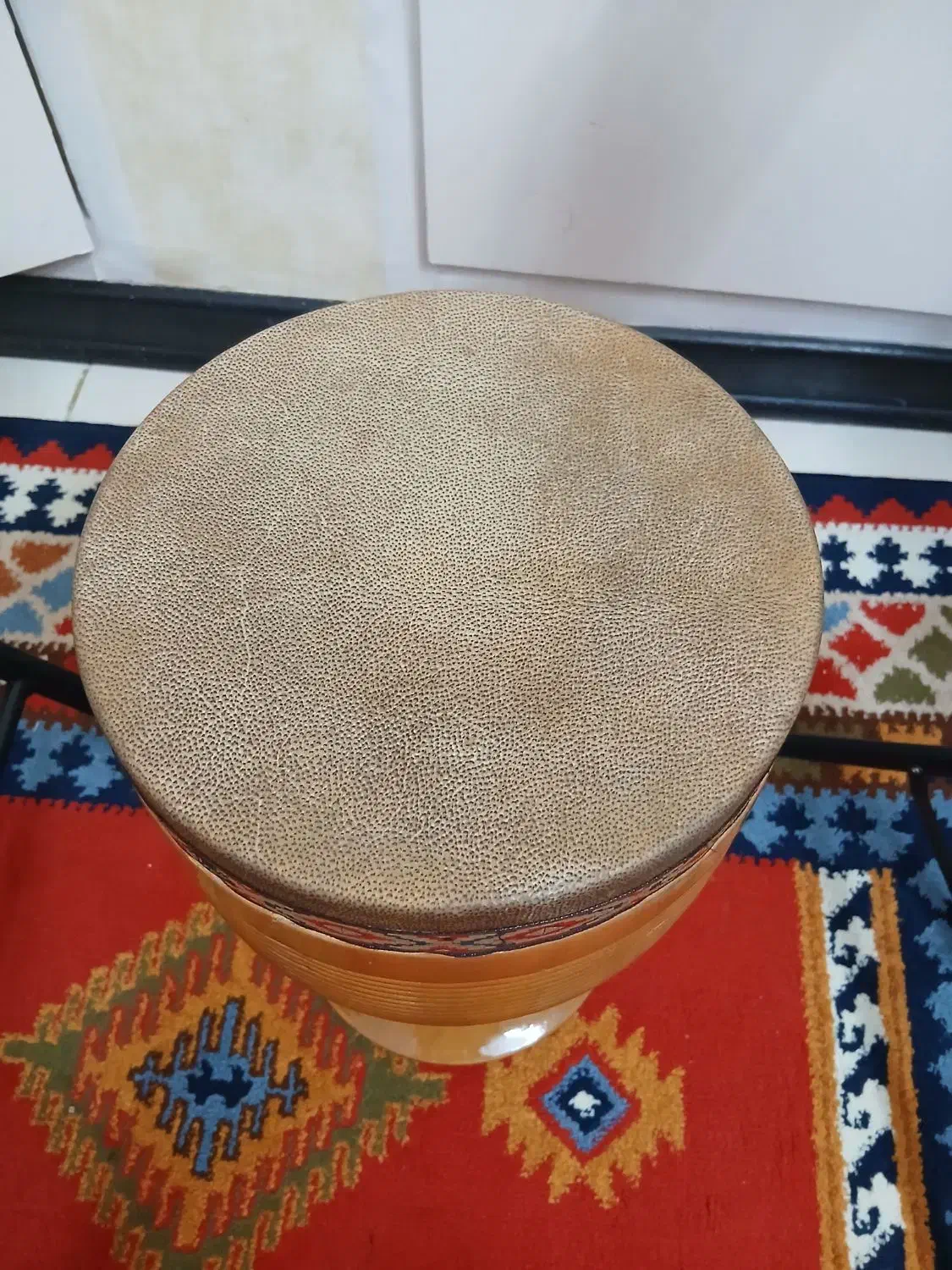تنبک نونهال|سازهای سنتی|شیراز, شهرک سراج‎|دیوار