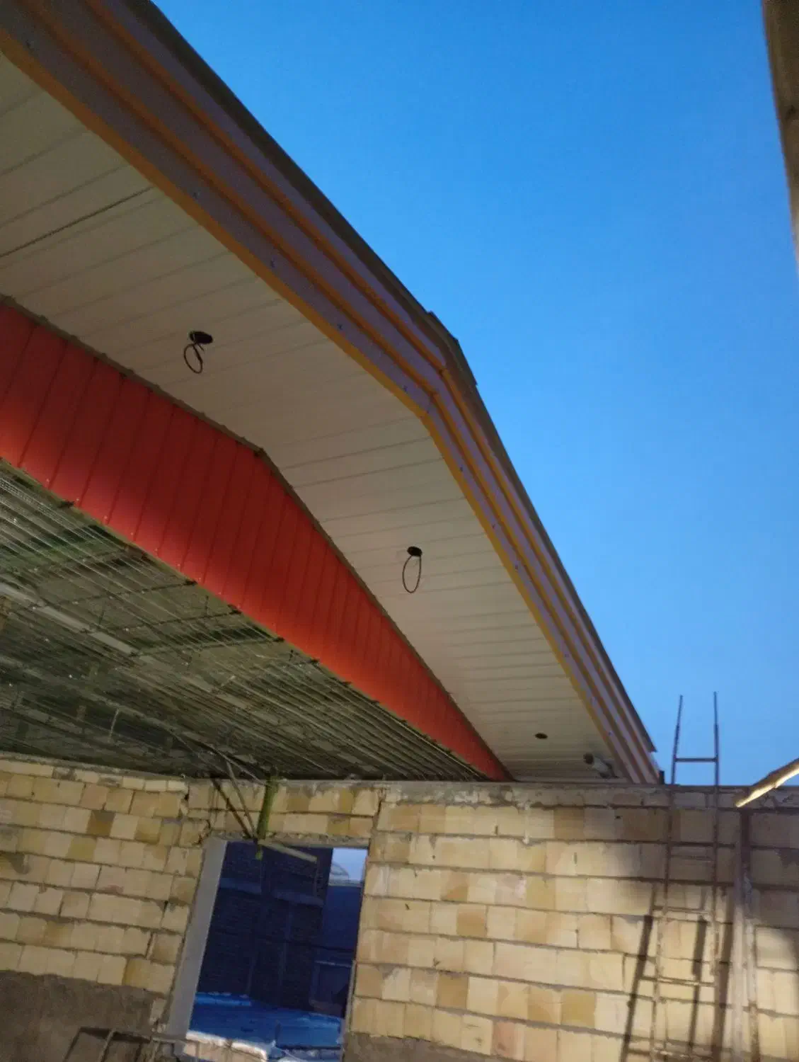 نصاب شیروانی|خدمات پیشه و مهارت|ساوه, |دیوار