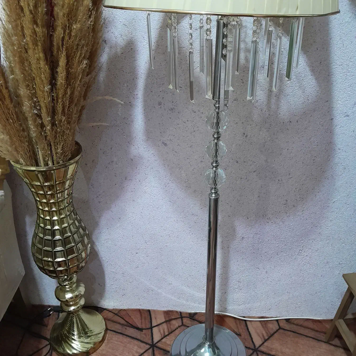اباژور|چراغ خواب و آباژور|رشت, شالکو|دیوار