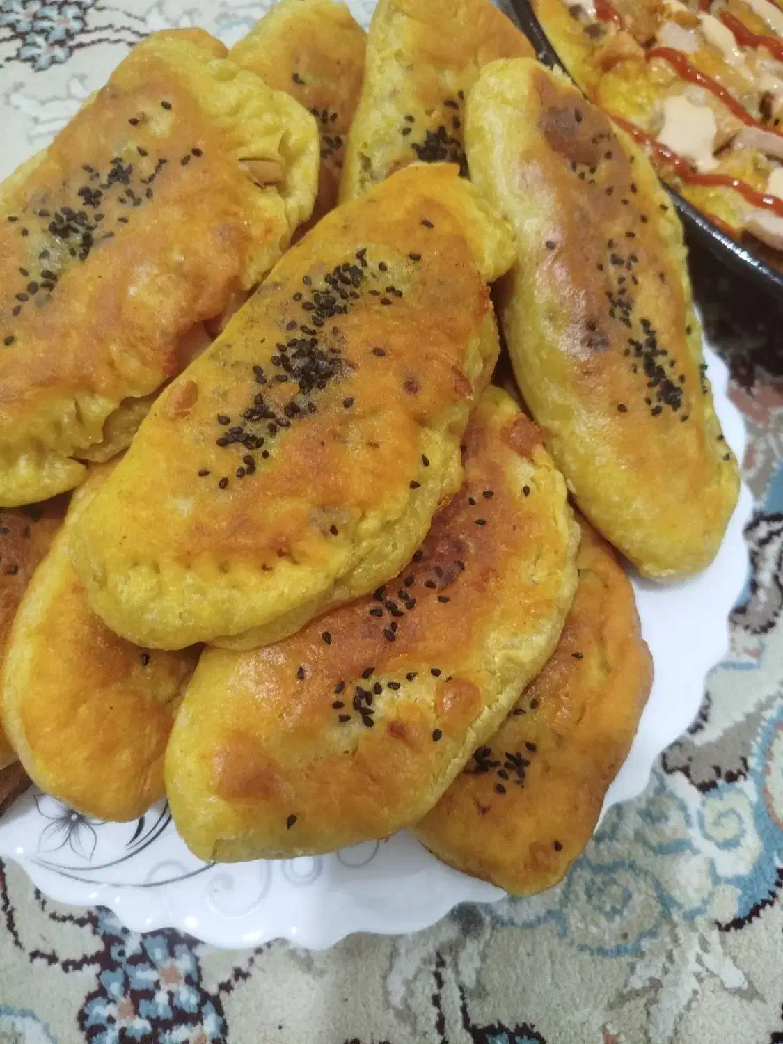 پیتزا و پیراشکی خانگی|خوردنی و آشامیدنی|یزد, |دیوار