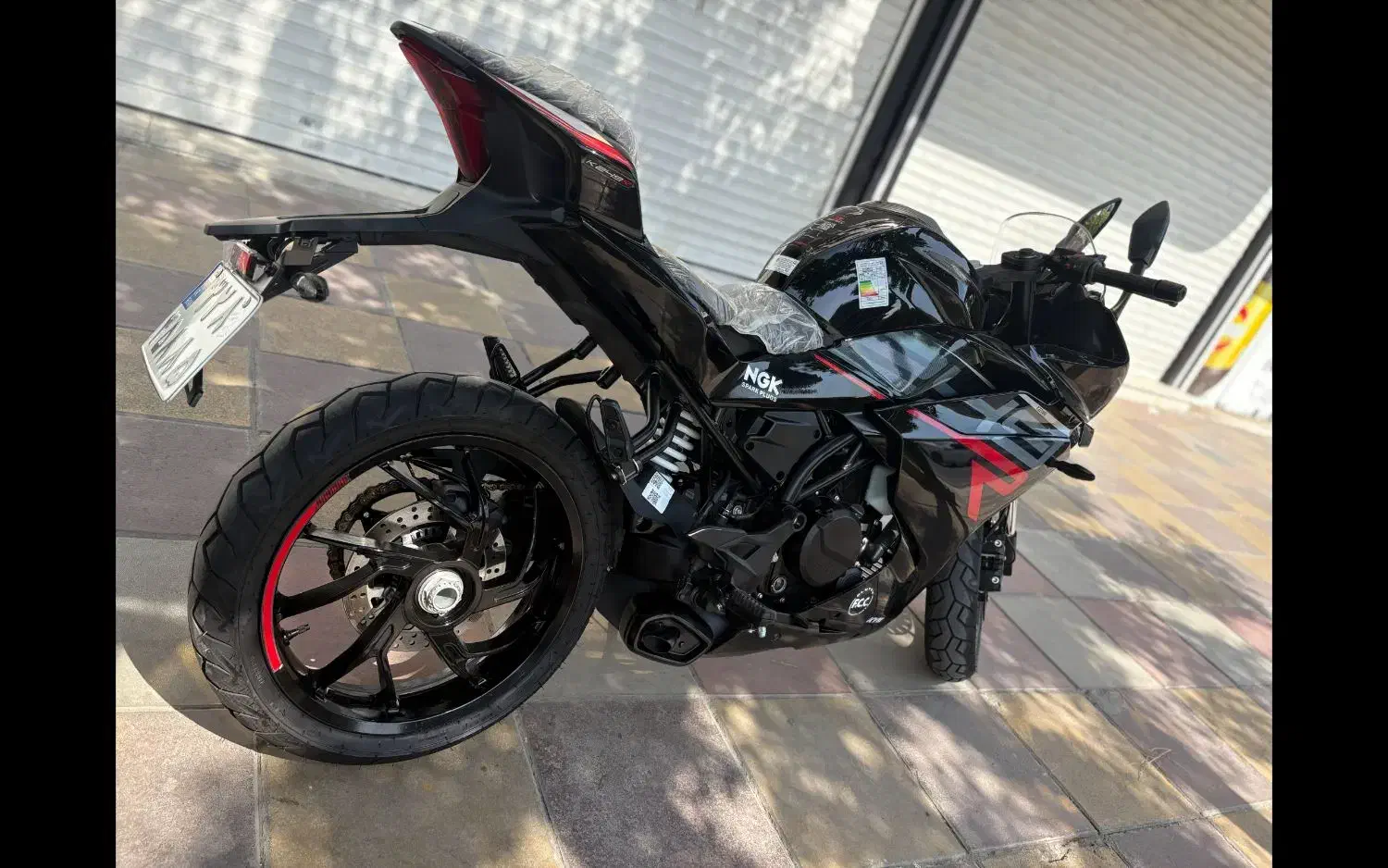 کی وی ریس ۱۴۰۳|موتورسیکلت|کرج, عظیمیه|دیوار