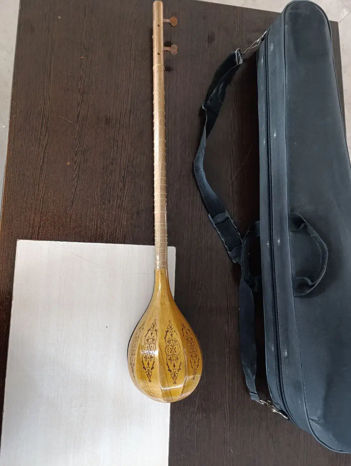 سه تار|سازهای سنتی|دزفول, |دیوار