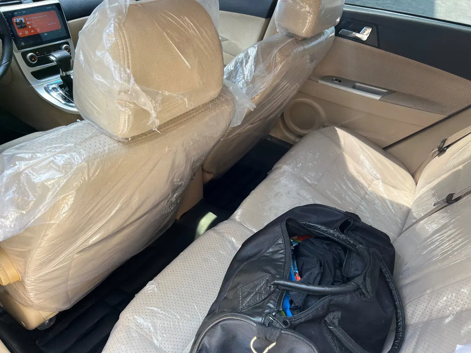 برلیانس ۳۳۰ اتومات مدل ۹۵ بدون رنگ کارکرد ۱۲۰|خودرو سواری و وانت|رشت, کوی غلام نیا|دیوار