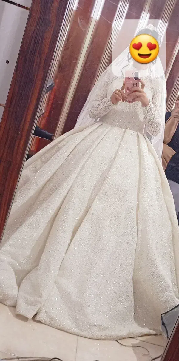 اجاره لباس عروس با تمامی وسایل|لباس|شاهرود, |دیوار