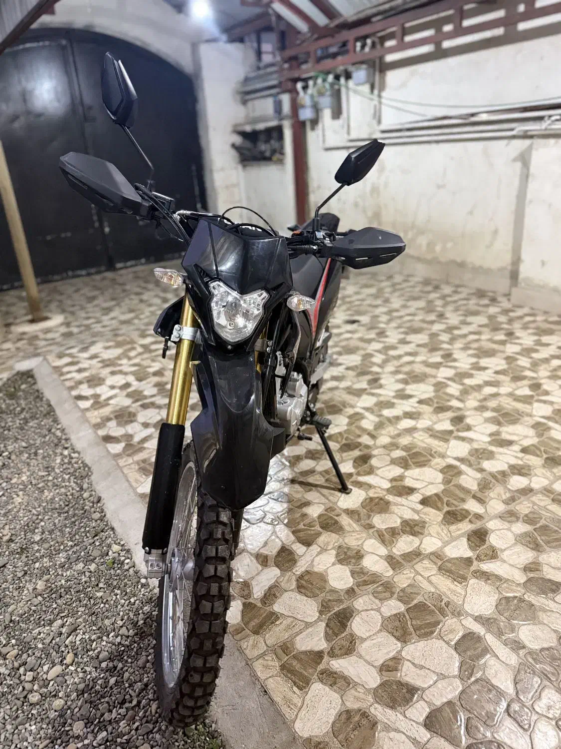 تریل ۲۵۰ توسن|موتورسیکلت|رضوانشهر, |دیوار