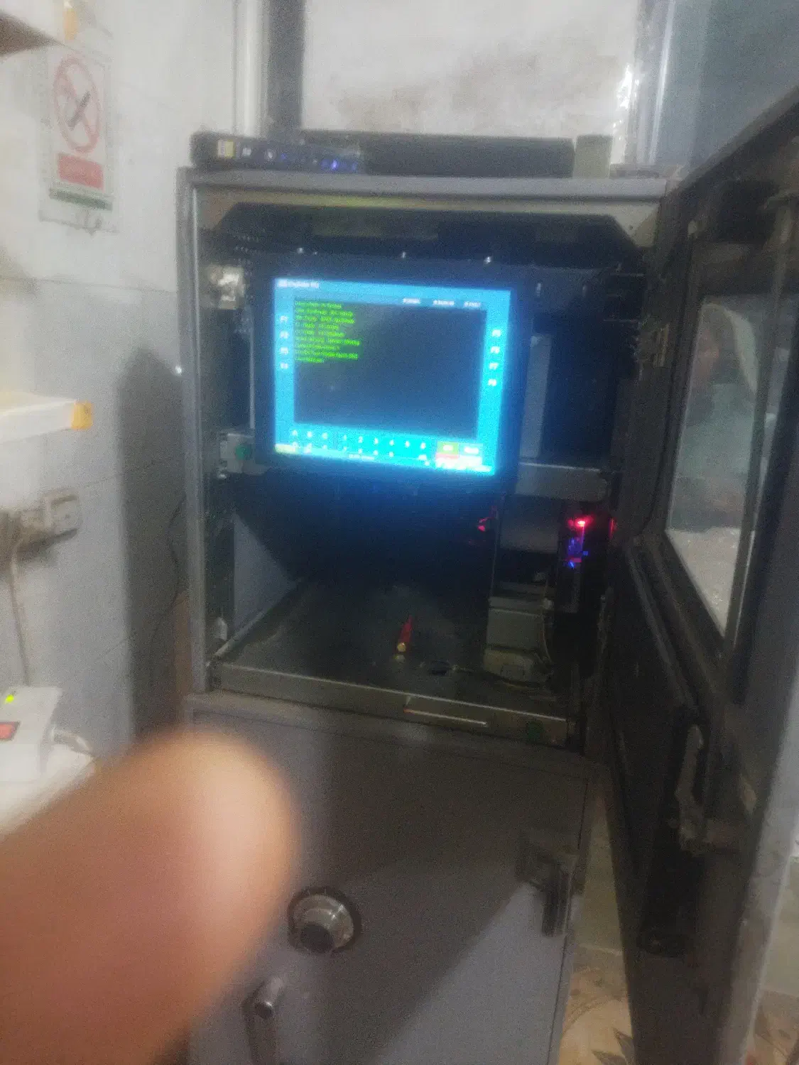 دستگاه عابر بانک|خدمات مالی، حسابداری، بیمه|نیشابور, شهرک اندیشه|دیوار