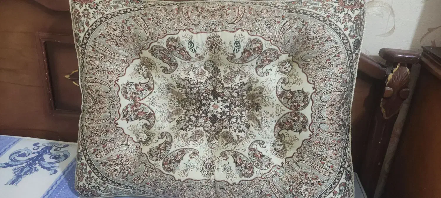 پشتی شاه نشین ترمه|پشتی|بروجرد, |دیوار