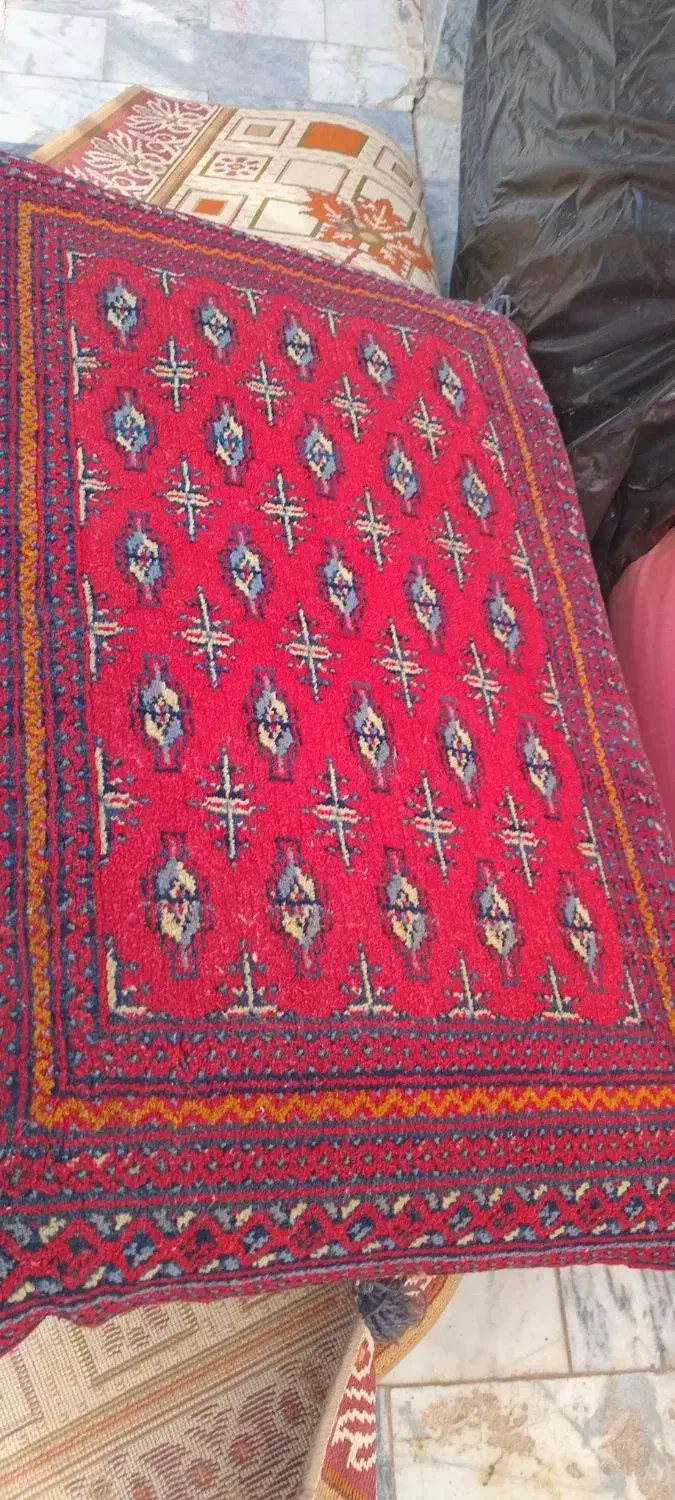 پشتی ماشینی|پشتی|بروجرد, |دیوار