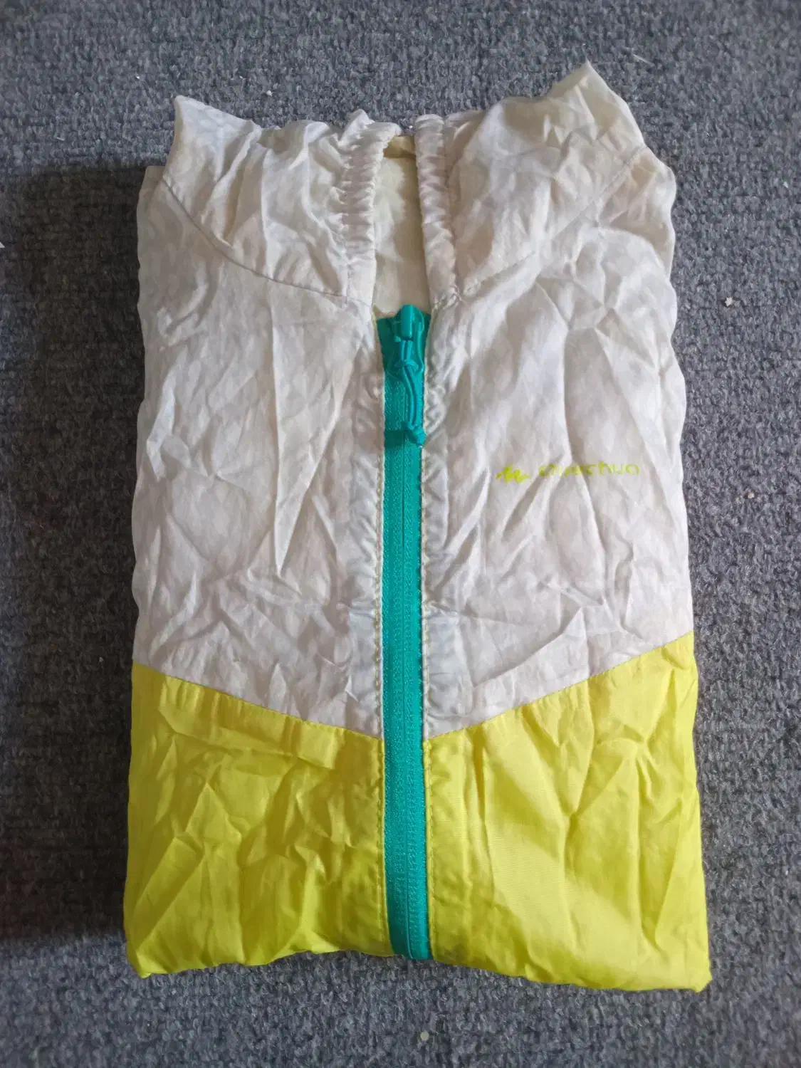 کت ارتفاع ۱۳۳  از نک این آستین تا اون آستینش ۱۴۲|لباس|یاسوج, |دیوار