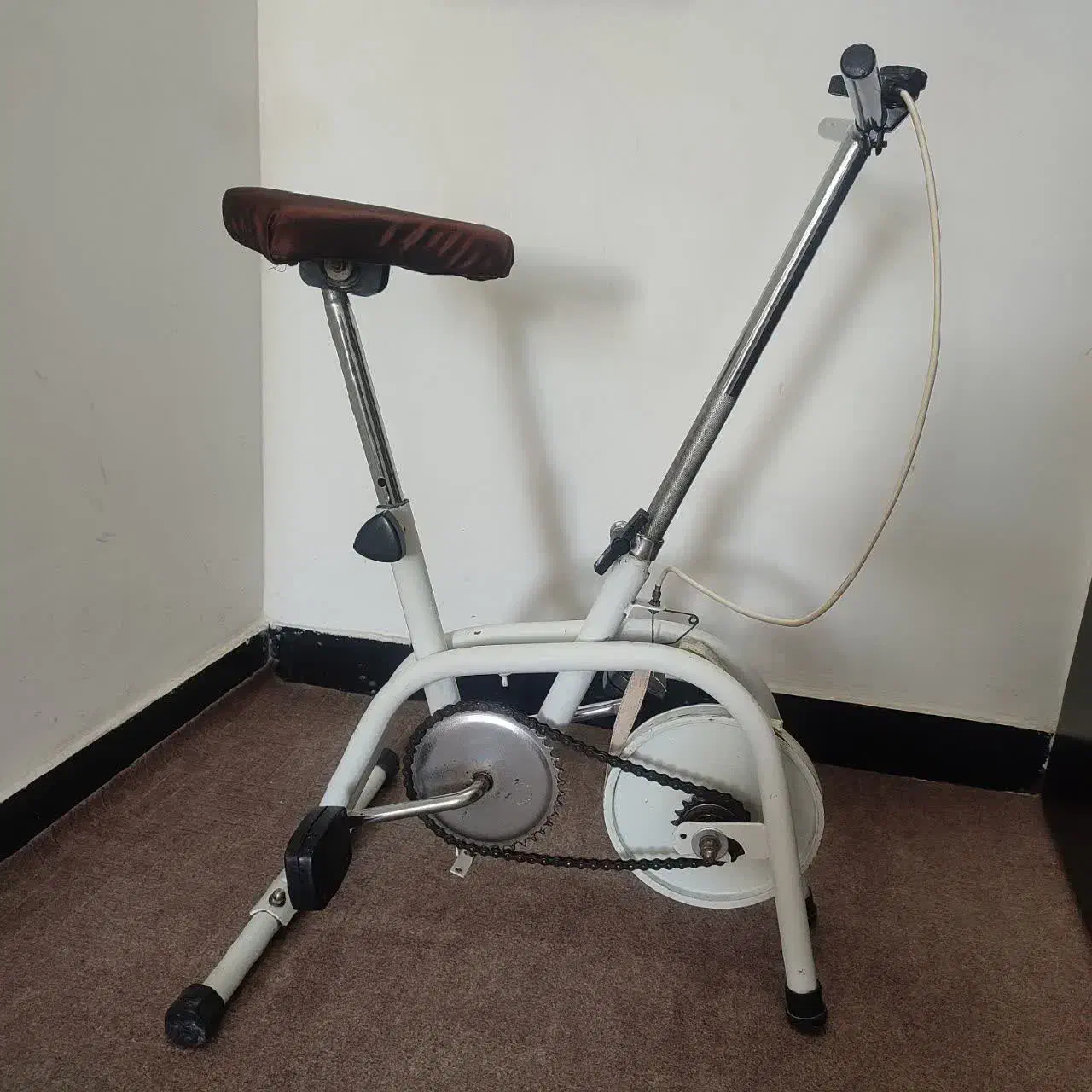 دوچرخه ثابت ورزشی|تجهیزات ورزشی|اردبیل, |دیوار