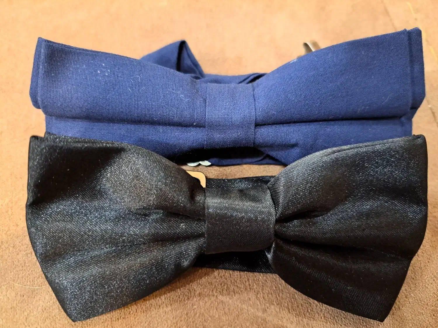 کروات خارجی|لباس|تهران, سردارجنگل|دیوار