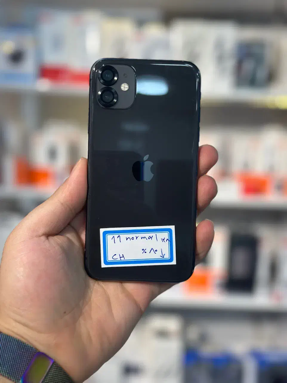 iphone 11normal حکمت کارت|موبایل|کرمانشاه, |دیوار