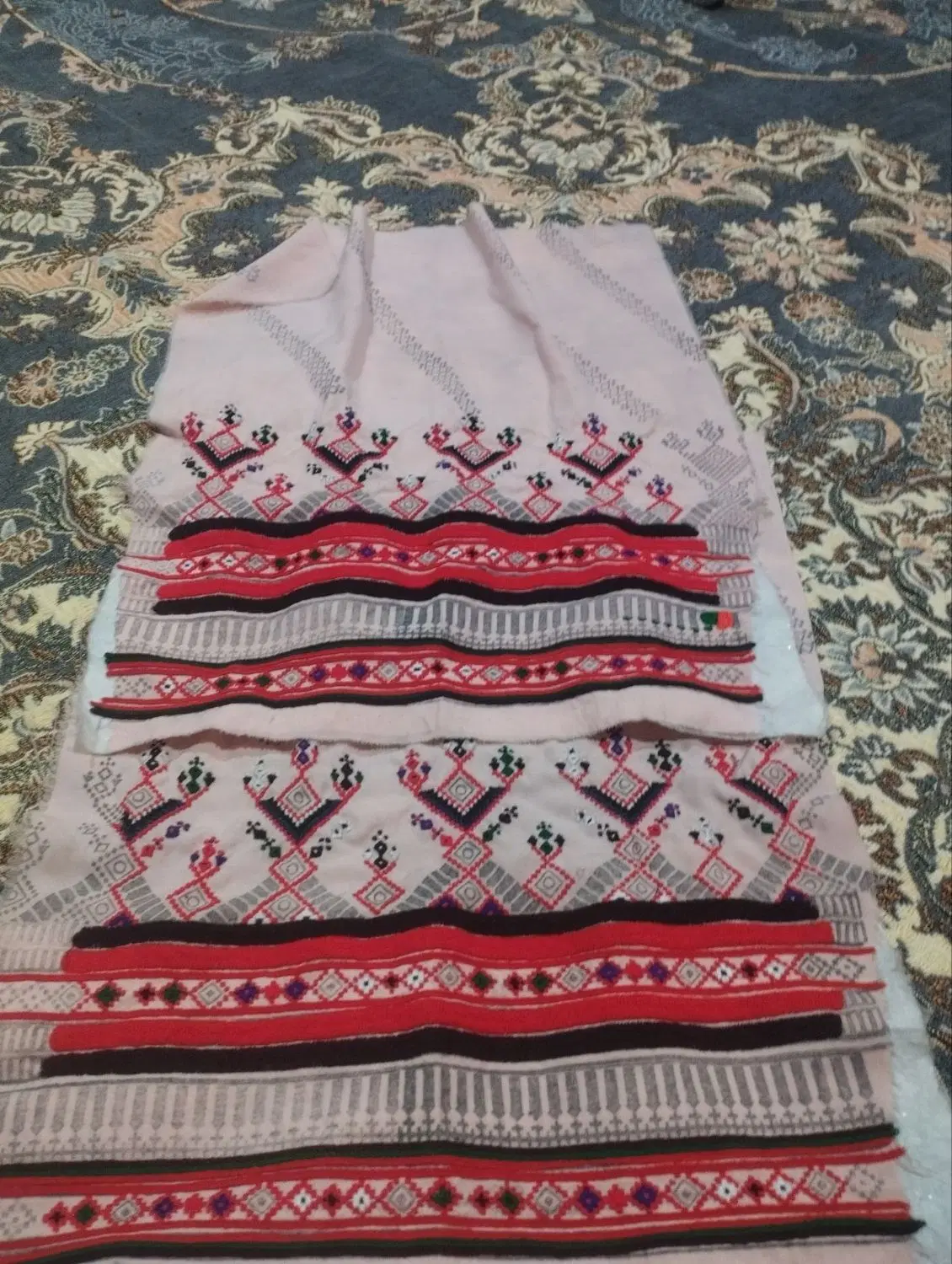 لباس|لباس|سیستان, |دیوار