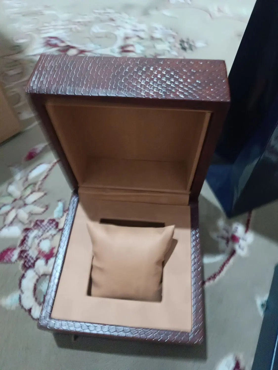 جعبه ساعت تک خونه چرم پوست ماری|ساعت|تهران, شهرک استقلال|دیوار