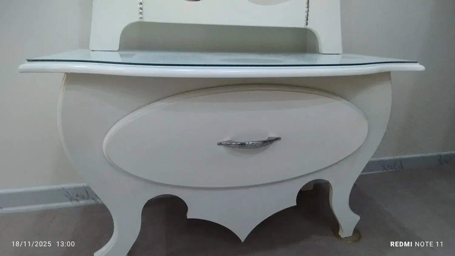 آینه قدی و میز|آینه|تهران, هفت چنار|دیوار