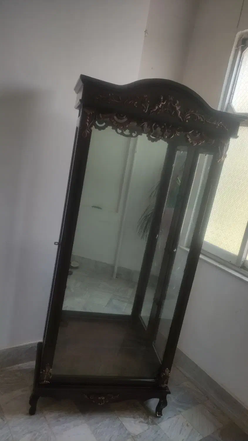 بوفه|بوفه، ویترین، کنسول|هشتگرد, هشتگرد قدیم|دیوار