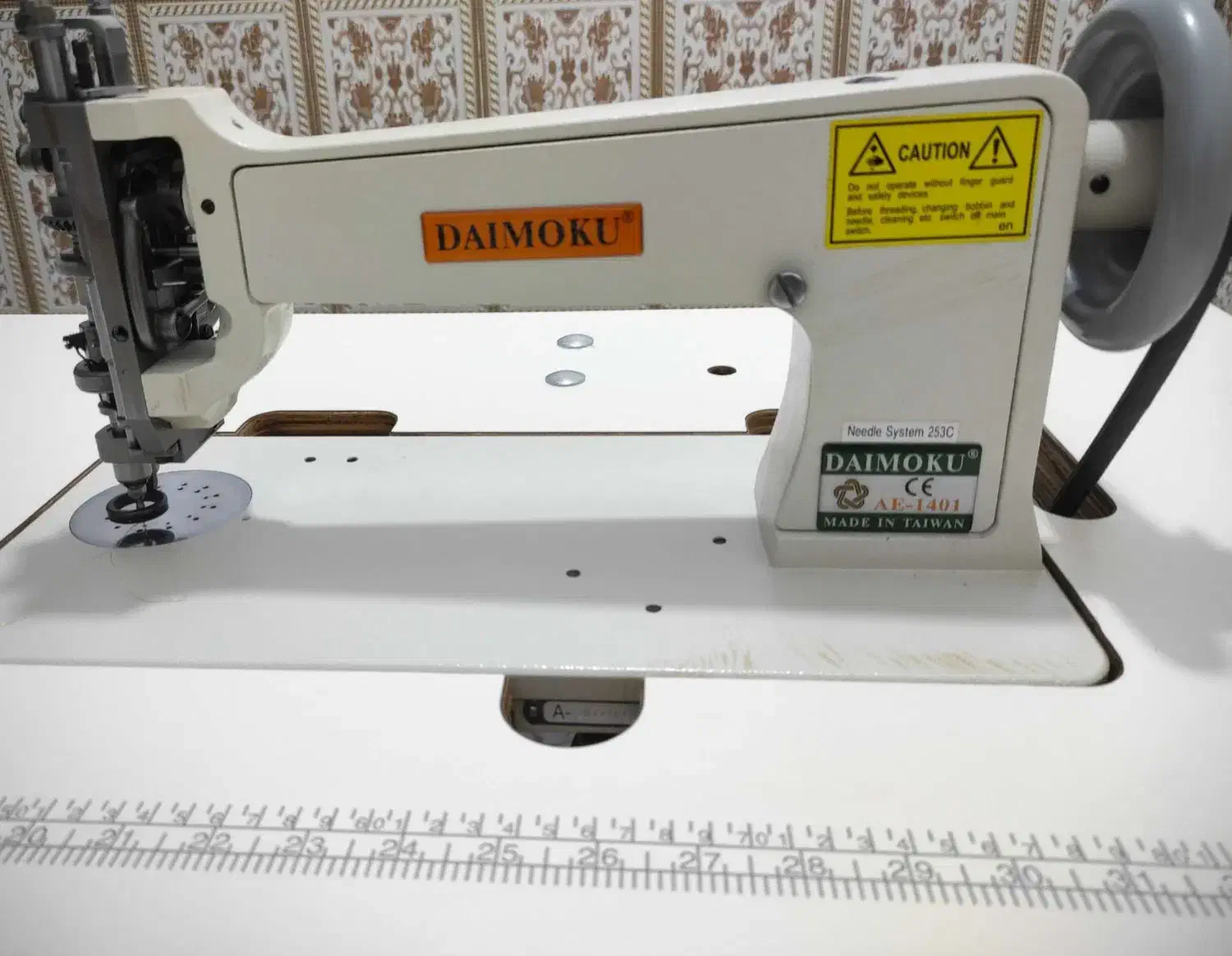 فروشی|چرخ خیاطی و ریسندگی|بمانی, |دیوار