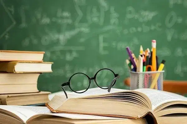 تدریس خصوصی ریاضی و علوم و زبان پایه هفتم تا نهم|خدمات آموزشی|لنجان, |دیوار