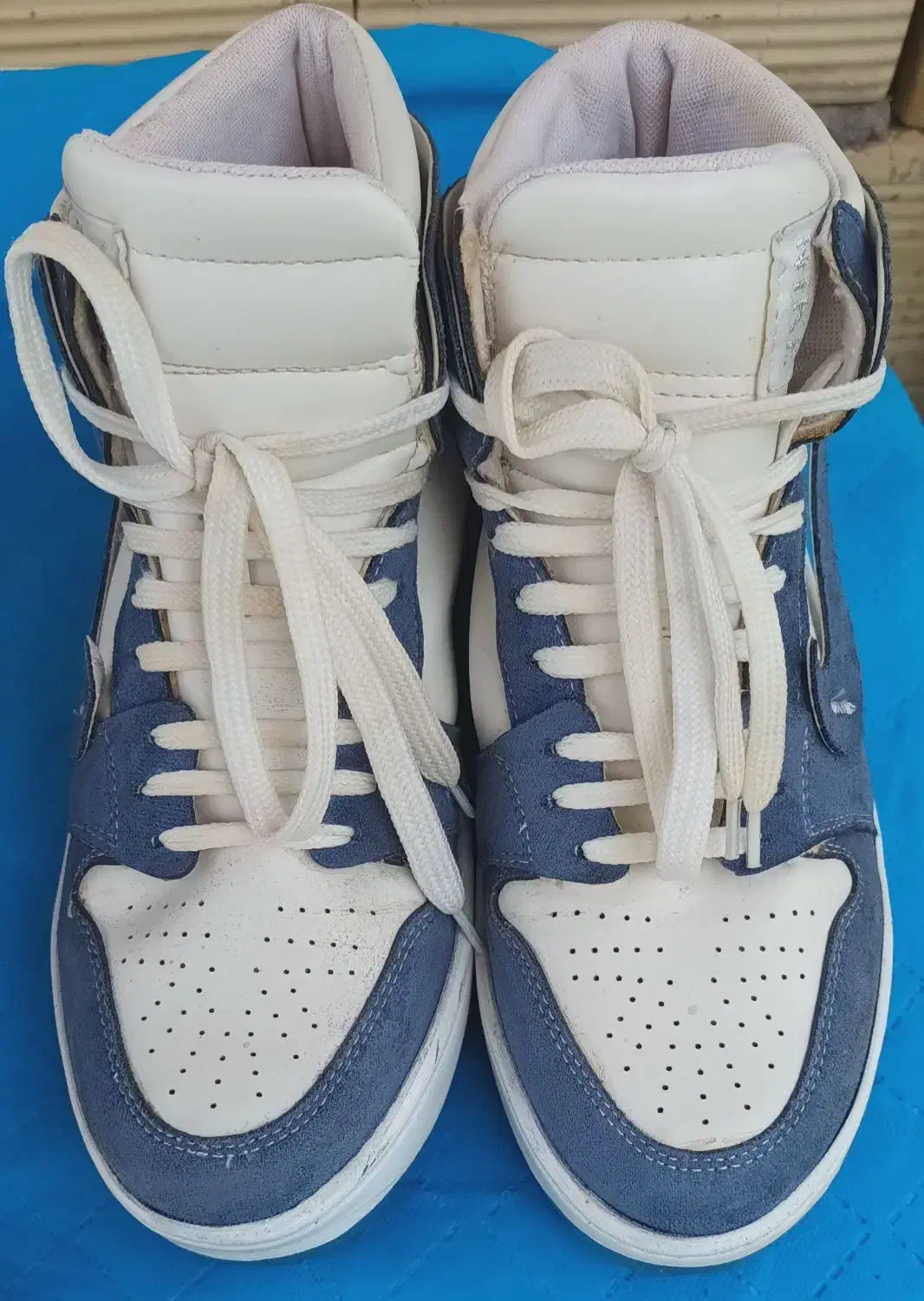 کتونی دخترانه دورنگ|کیف، کفش، کمربند|اطاقور, |دیوار