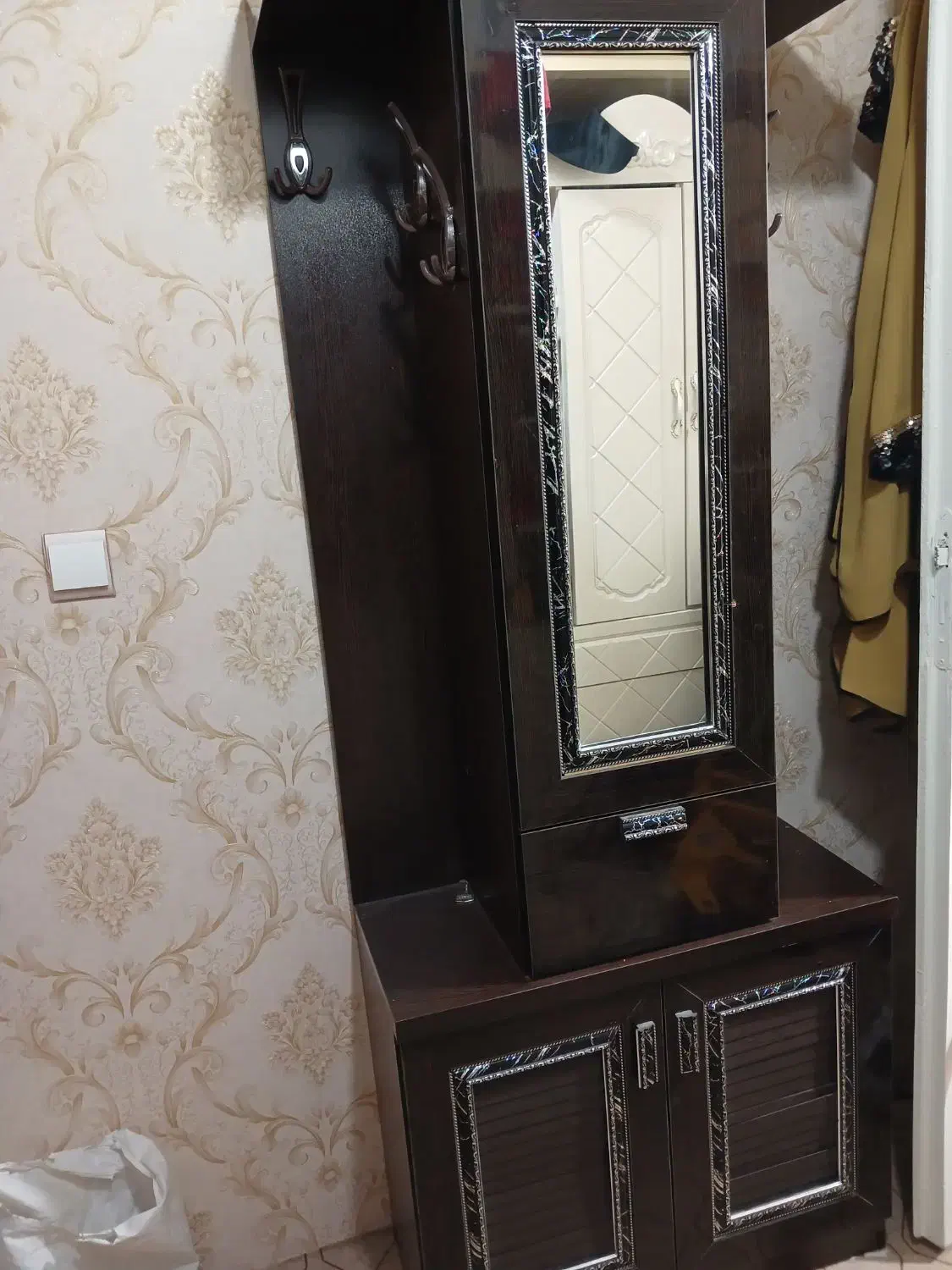 جا کفشی|جاکفشی، کمد، دراور|قرچک, شهرک طلائیه|دیوار