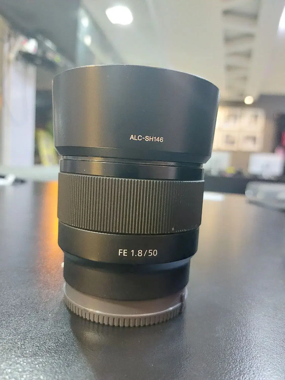 لنز سونی 50mm f1.8|دوربین عکاسی و فیلم‌برداری|کازرون, |دیوار