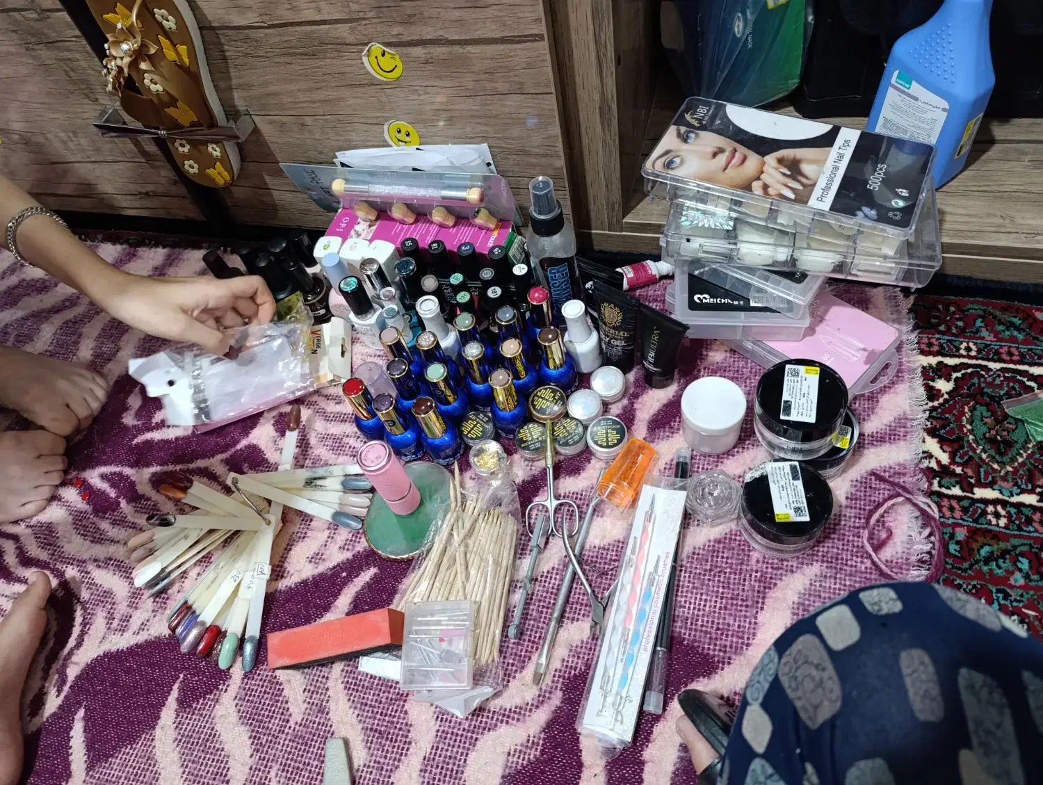 وسایل کاشت ناخن|آرایشی، بهداشتی، درمانی|سنندج, |دیوار