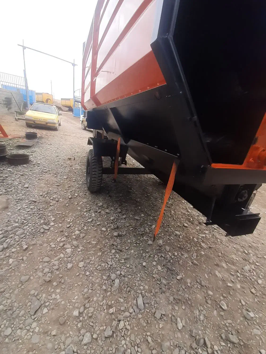 تولیدی مکنده کاه|خدمات پیشه و مهارت|شیروان (خراسان), |دیوار