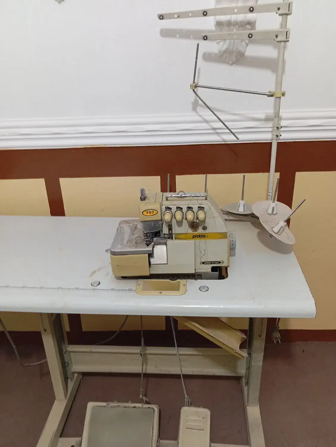 چرخ خیاطی چهار نخ|چرخ خیاطی و ریسندگی|ریگ ملک, |دیوار