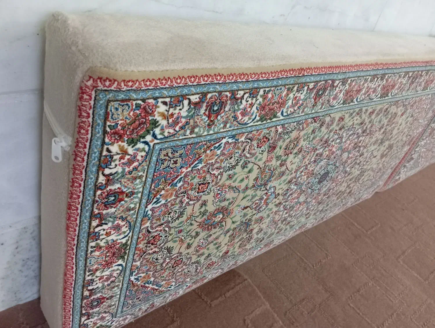 پشتی|پشتی|سبزوار, قلعهنو دهزار|دیوار