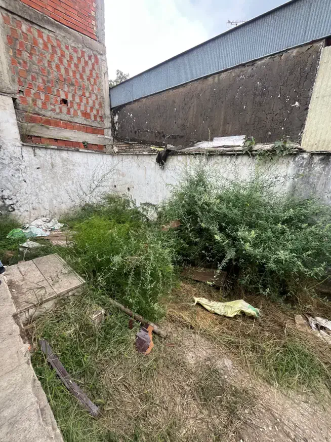 ویلایی کلنگی دو بر ۱۵۰ متری هر بر ده متر کاشف غربی|فروش زمین و ملک کلنگی|لاهیجان, پردسر|دیوار