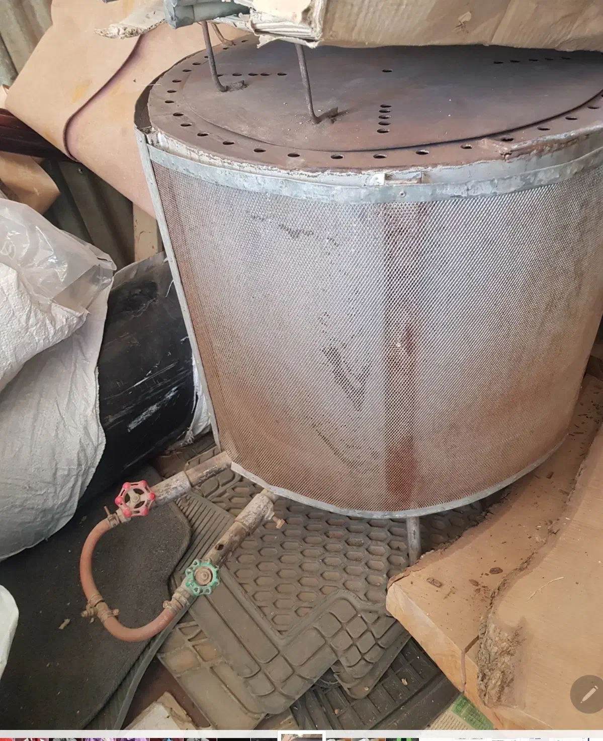 تنور ۳ ۴ نانه کاملا سالم|اجاق گاز و لوازم برقی پخت‌وپز|پارسیان, |دیوار