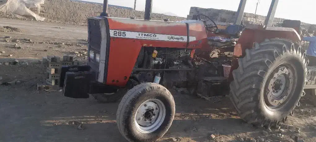 تراکتور۲۸۵|خودرو سنگین|خوی, |دیوار