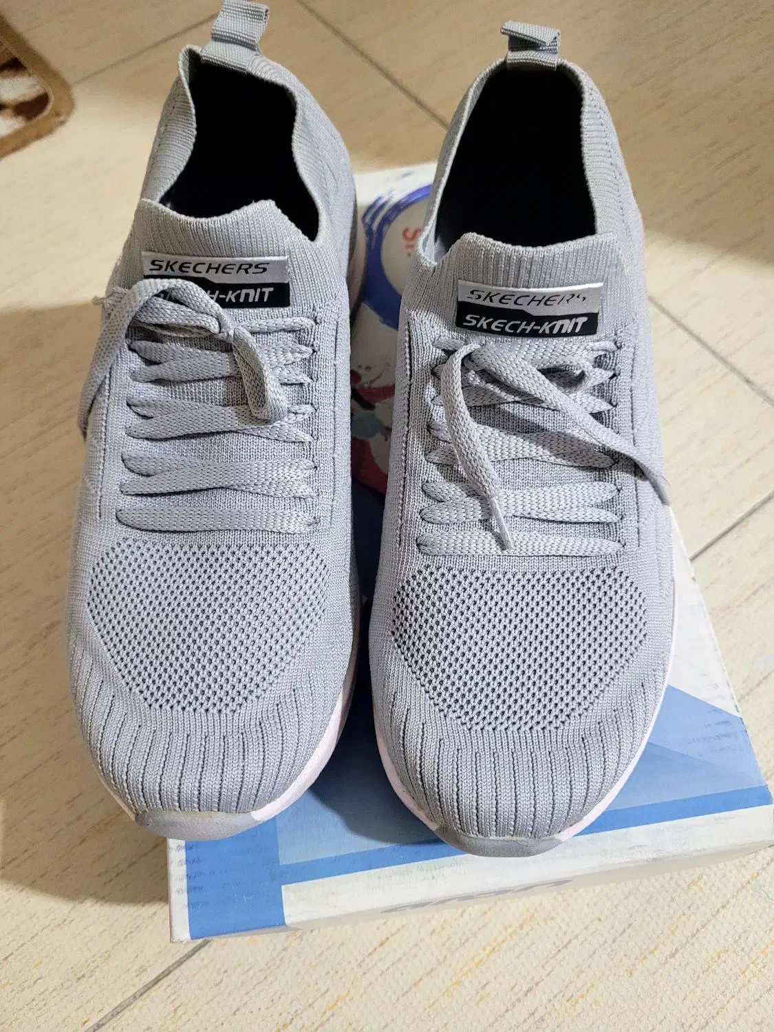 کفش راحتی|کیف، کفش، کمربند|نسیمشهر, |دیوار