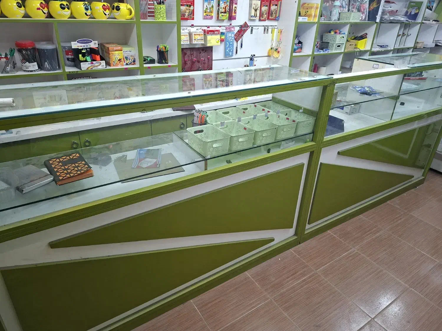 مغازه دکور|فروشگاه و مغازه|شیراز, مسلم|دیوار