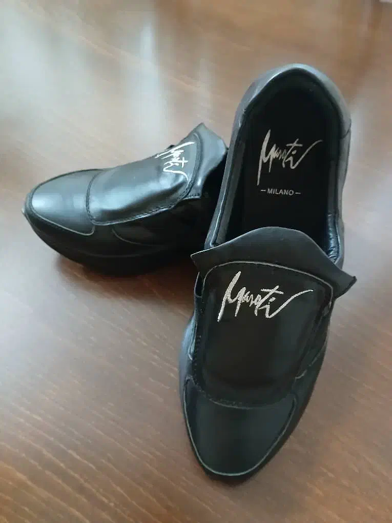 کتونی چرم ادناماروتی ایتالیایی|کیف، کفش، کمربند|آمل, |دیوار