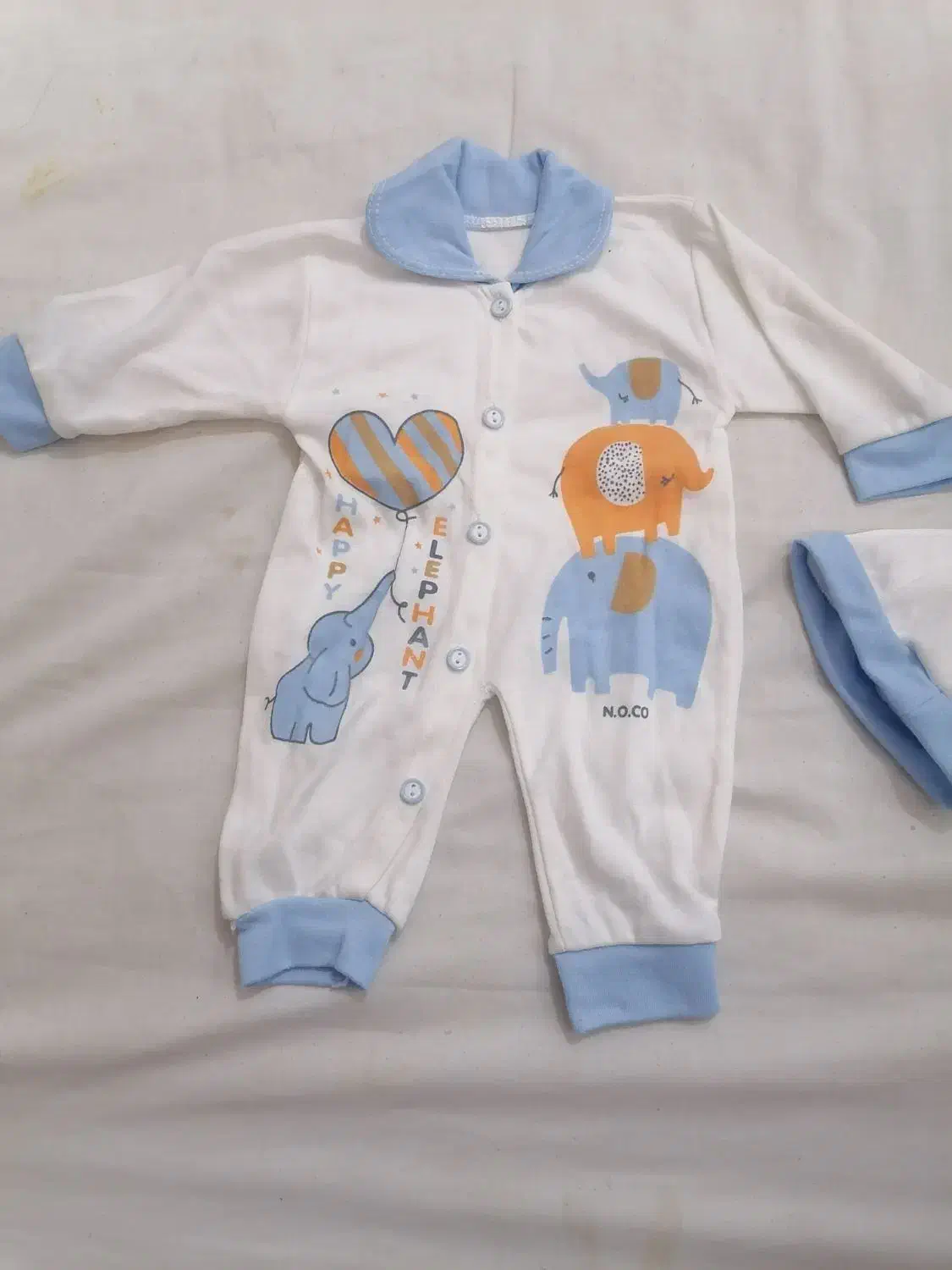 نوزاد|کفش و لباس بچه|یزد, |دیوار