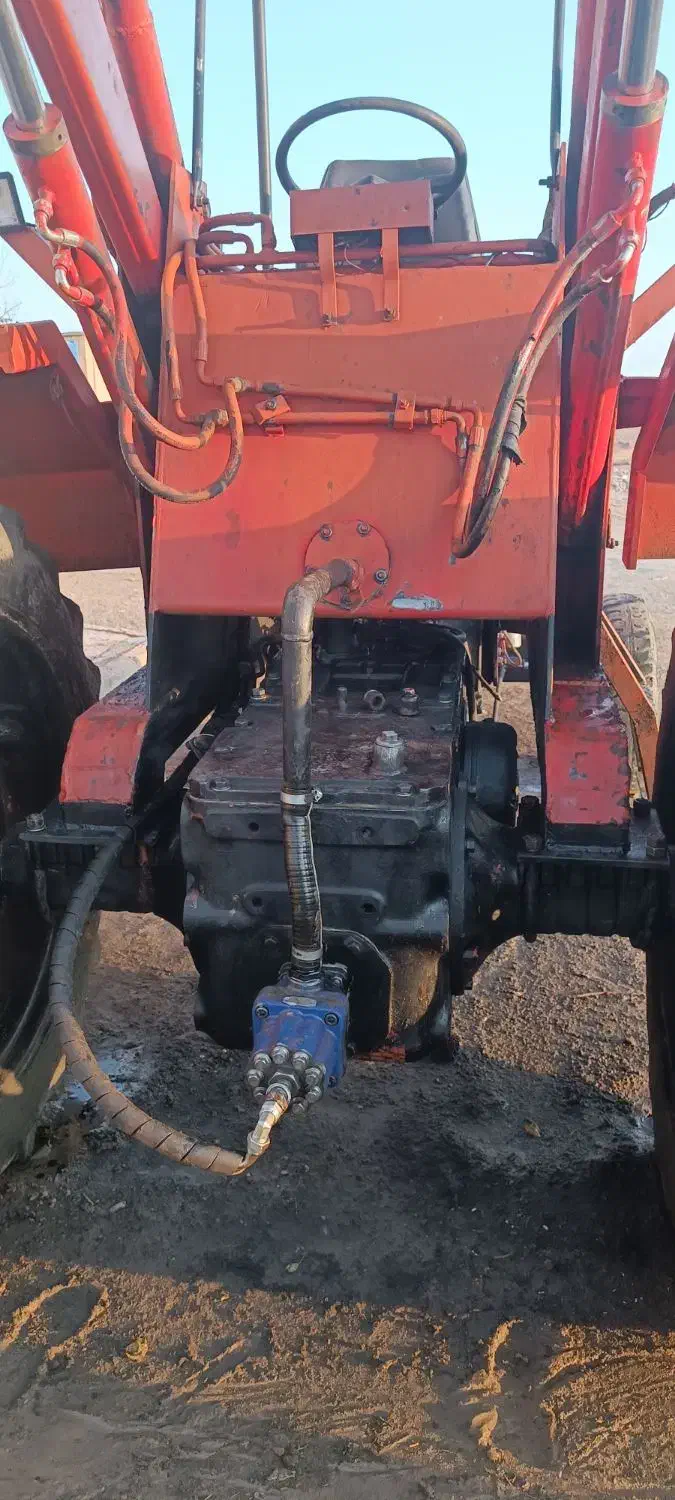 تراکتور بیل عقب فنی در حد|خودرو سنگین|سبزوار, اسلام آباد|دیوار