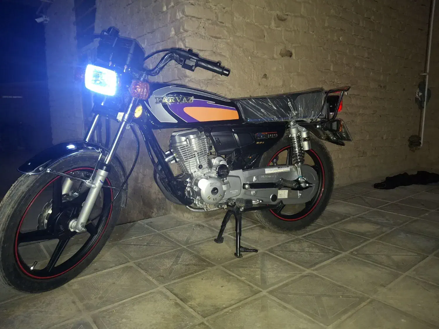 ۲۰۰پرواز|موتورسیکلت|یزدان شهر, |دیوار